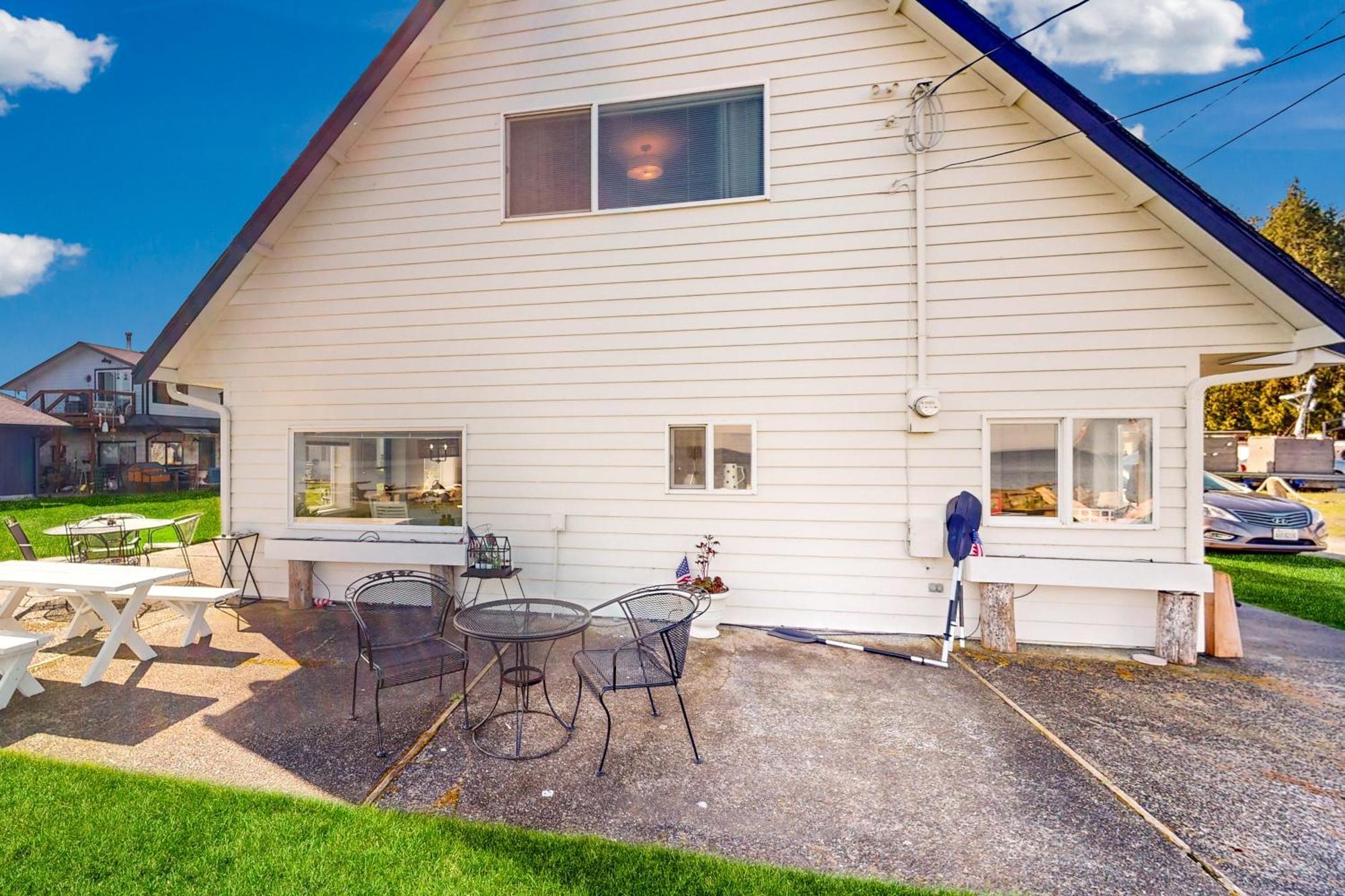 Erikson Beach House Bow Exterior photo
